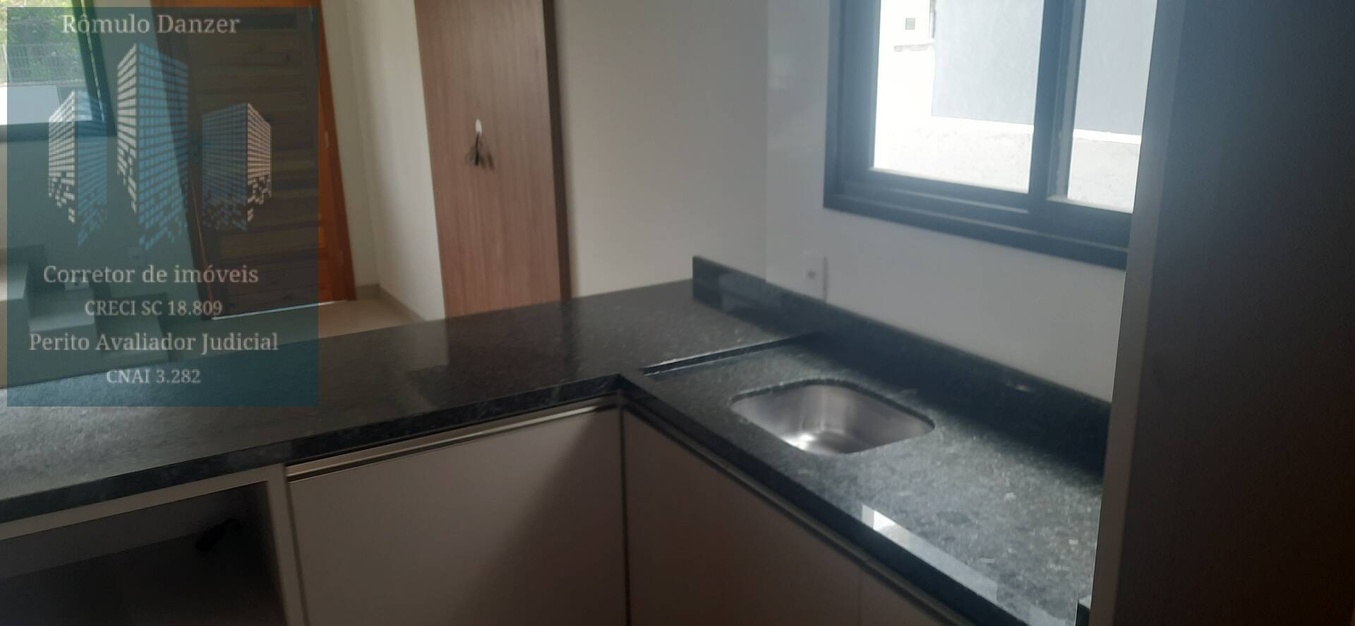 Casa à venda com 3 quartos, 90m² - Foto 19