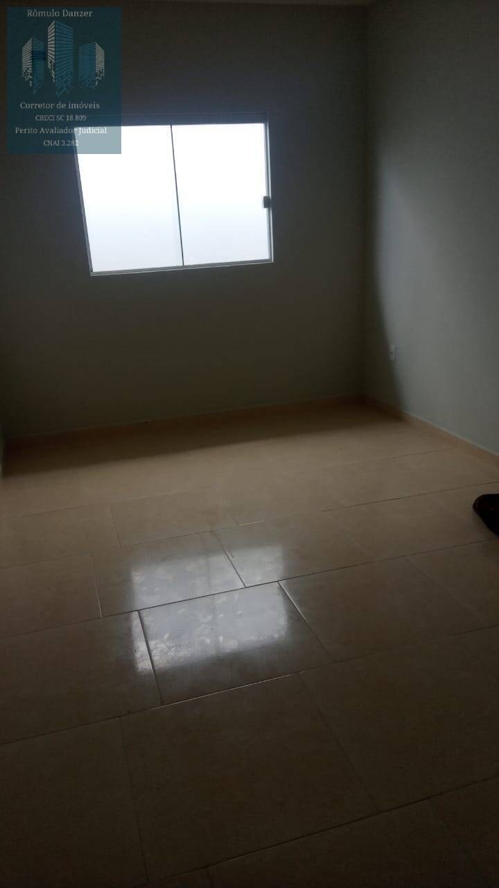 Casa à venda com 3 quartos, 100m² - Foto 9