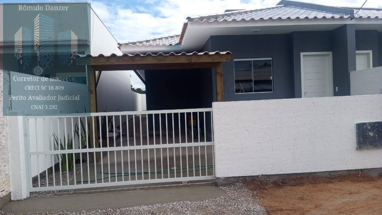 Casa à venda com 3 quartos, 100m² - Foto 2