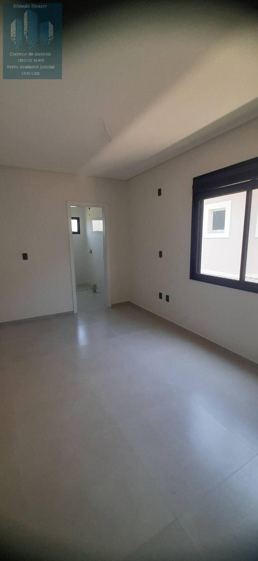 Casa à venda com 3 quartos, 200m² - Foto 19