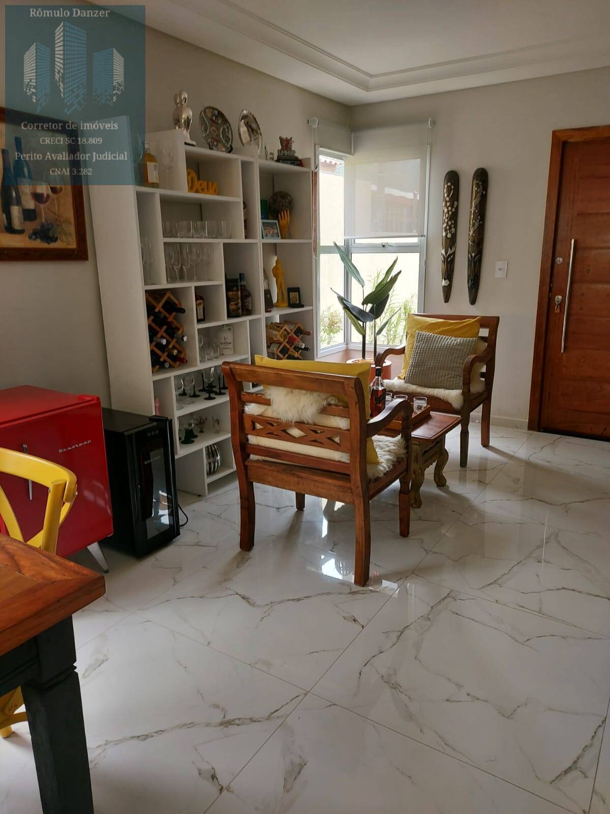 Casa à venda com 4 quartos, 200m² - Foto 25