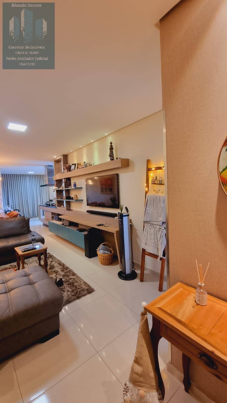 Apartamento à venda com 3 quartos, 145m² - Foto 3