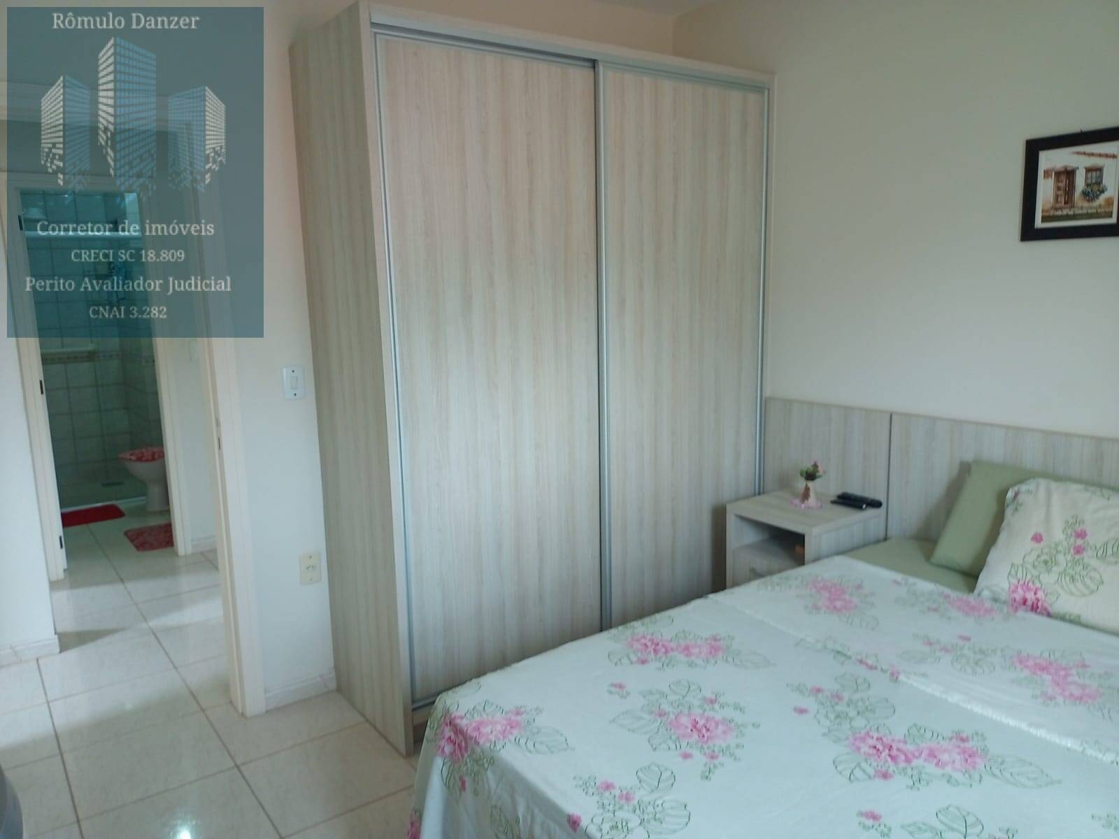 Apartamento à venda com 3 quartos, 90m² - Foto 7