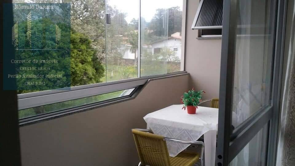 Apartamento à venda com 2 quartos, 67m² - Foto 12