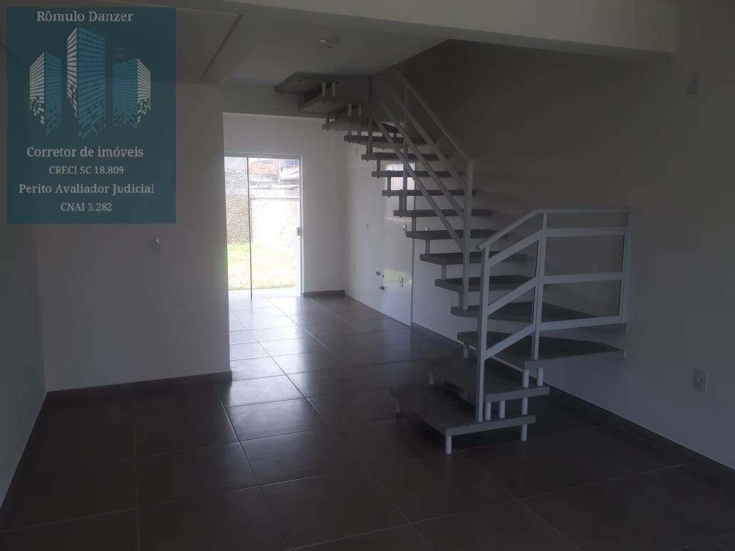 Casa à venda com 1 quarto, 185m² - Foto 8