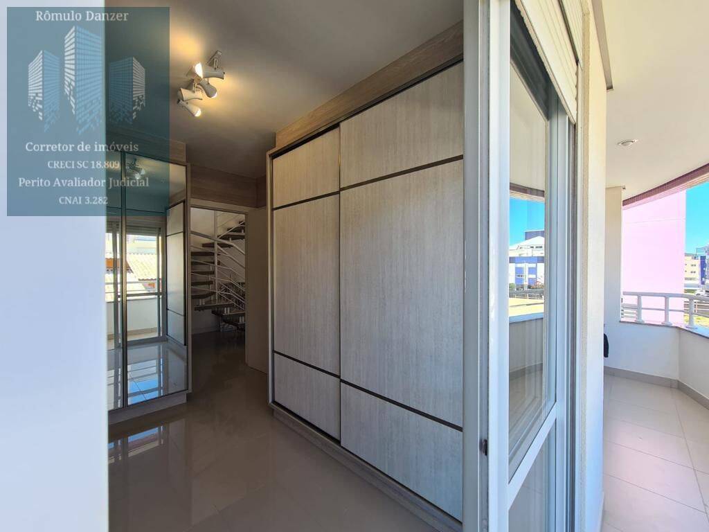 Apartamento à venda com 3 quartos, 182m² - Foto 7