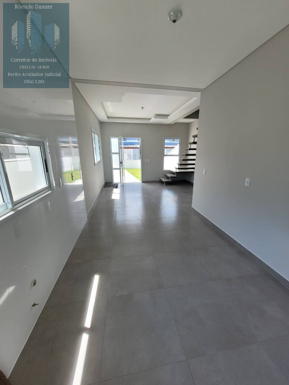 Casa à venda com 2 quartos, 80m² - Foto 26