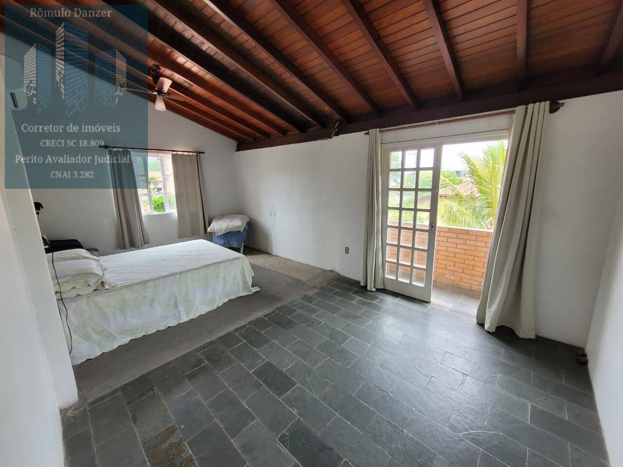 Casa à venda com 3 quartos, 135m² - Foto 9