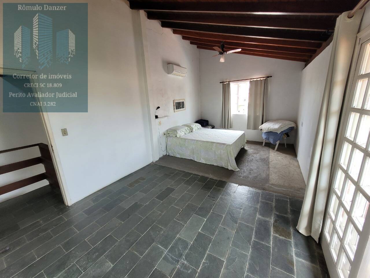 Casa à venda com 3 quartos, 135m² - Foto 13