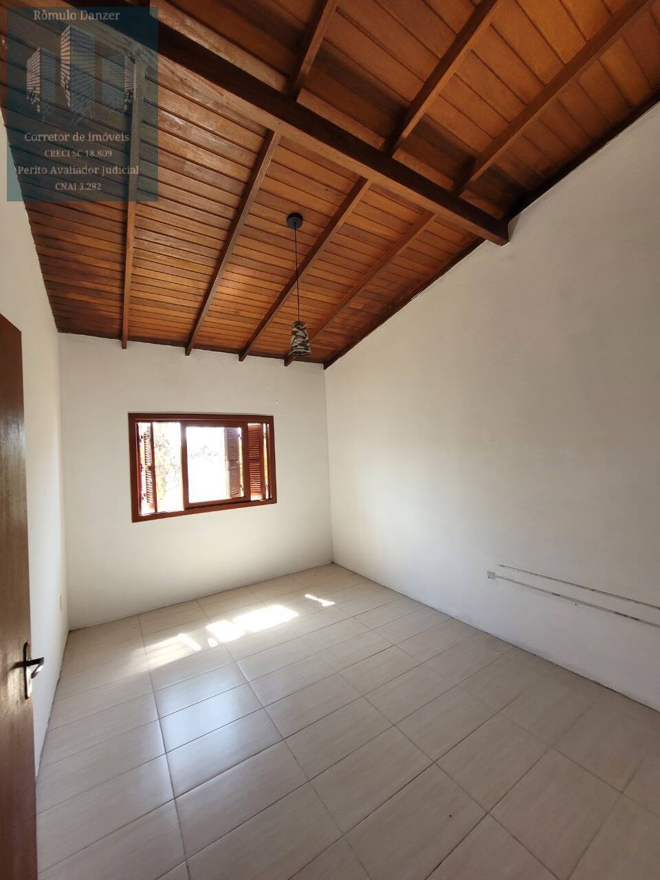 Casa à venda com 3 quartos, 120m² - Foto 15