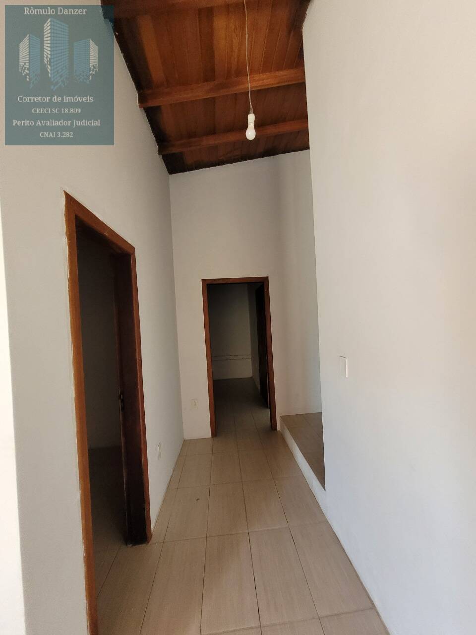 Casa à venda com 3 quartos, 120m² - Foto 27