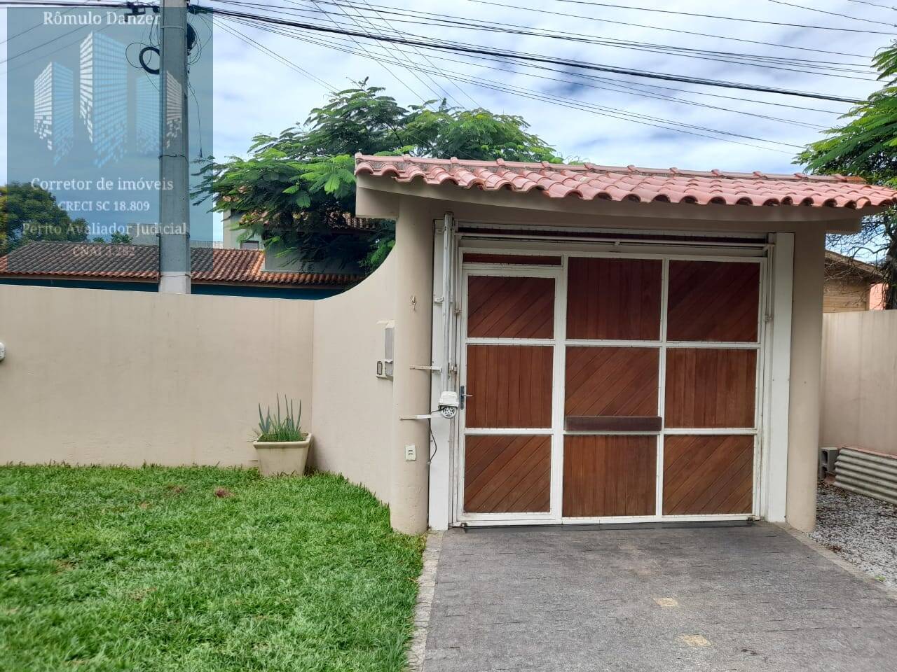 Casa à venda com 3 quartos, 106m² - Foto 8