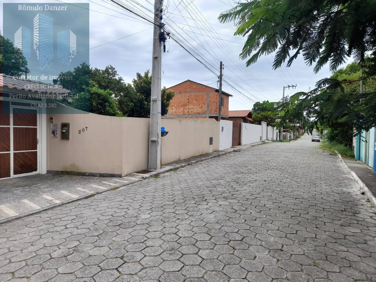 Casa à venda com 3 quartos, 106m² - Foto 9