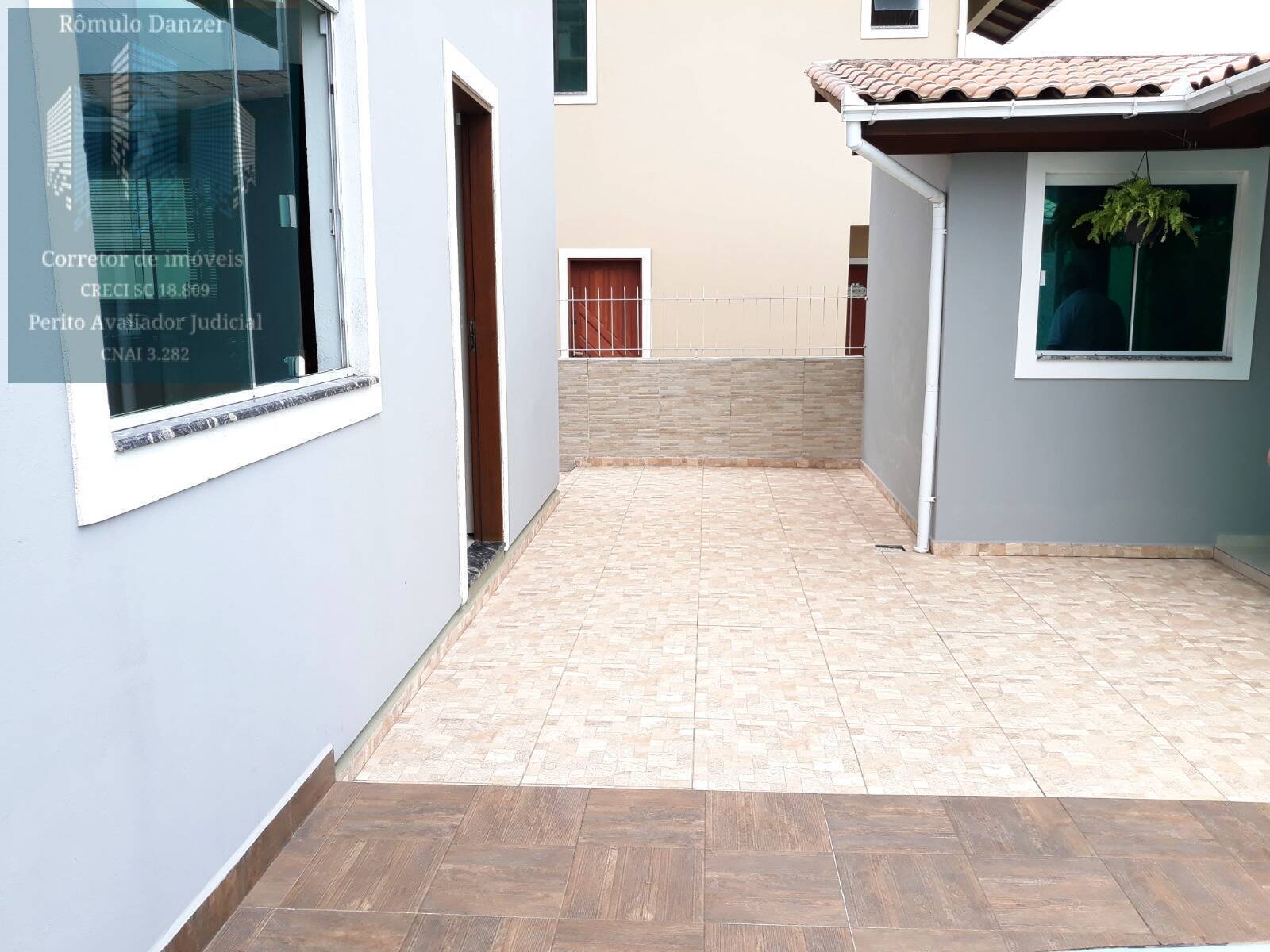 Casa à venda com 3 quartos, 200m² - Foto 11