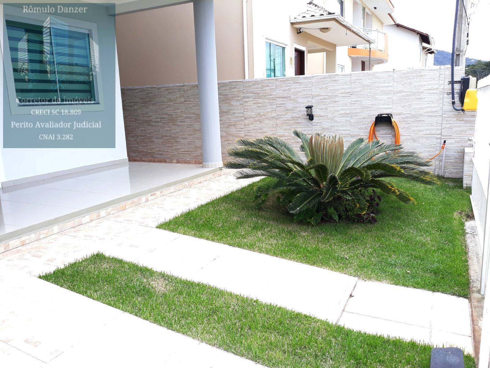 Casa à venda com 3 quartos, 200m² - Foto 3