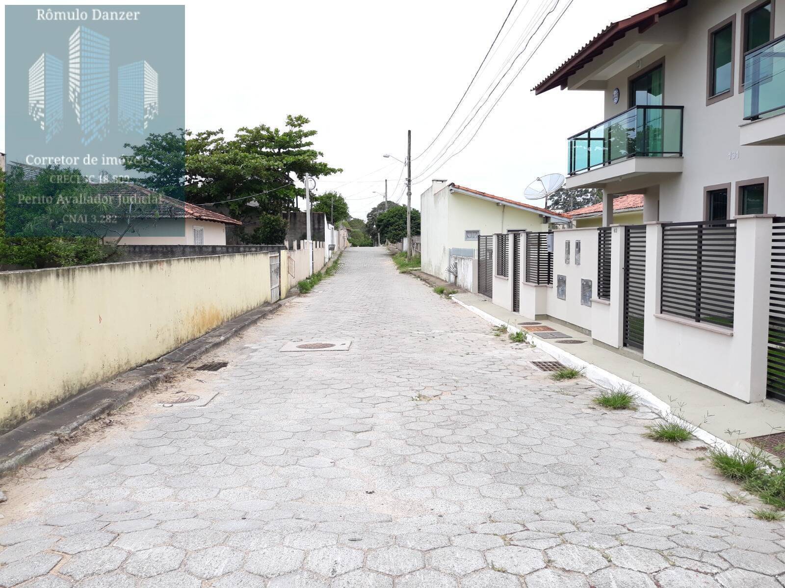 Casa à venda com 3 quartos, 200m² - Foto 5