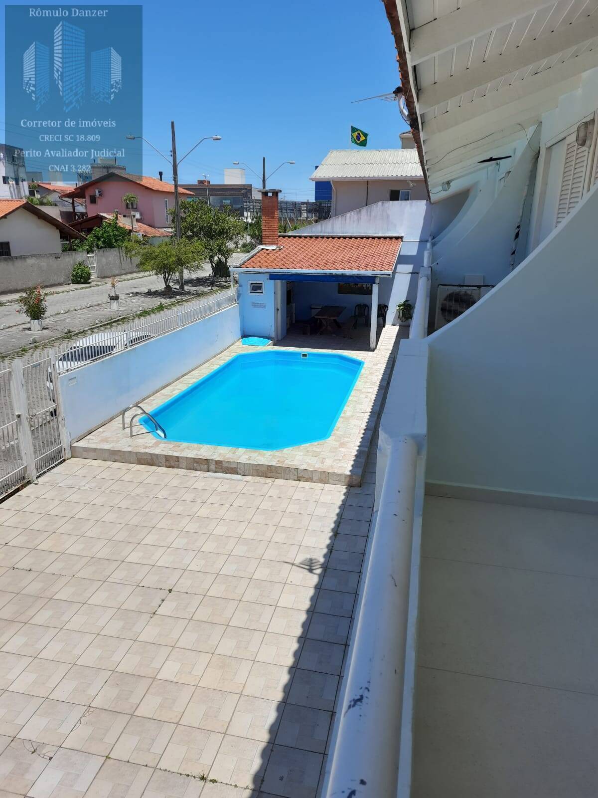 Casa à venda com 3 quartos, 74m² - Foto 5