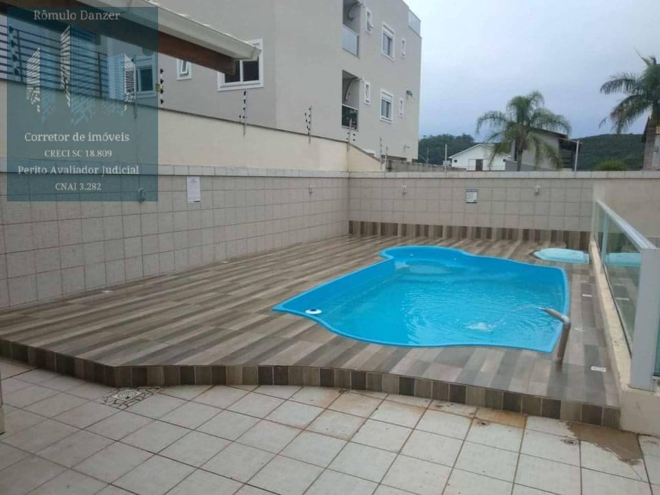 Casa à venda com 2 quartos, 110m² - Foto 7