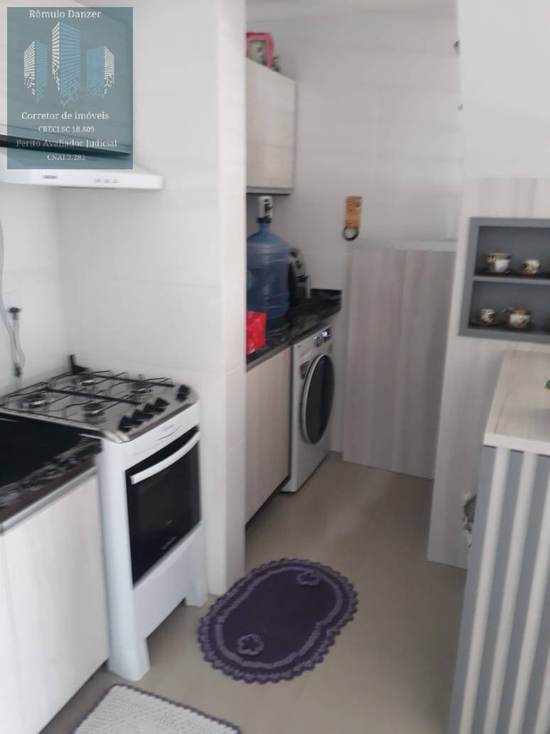 Apartamento à venda com 3 quartos - Foto 4