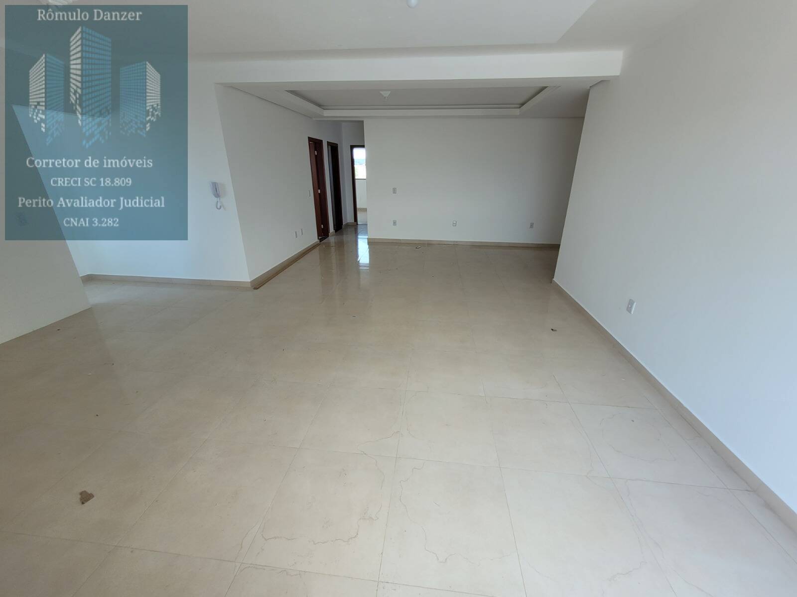 Apartamento à venda com 3 quartos, 105m² - Foto 17