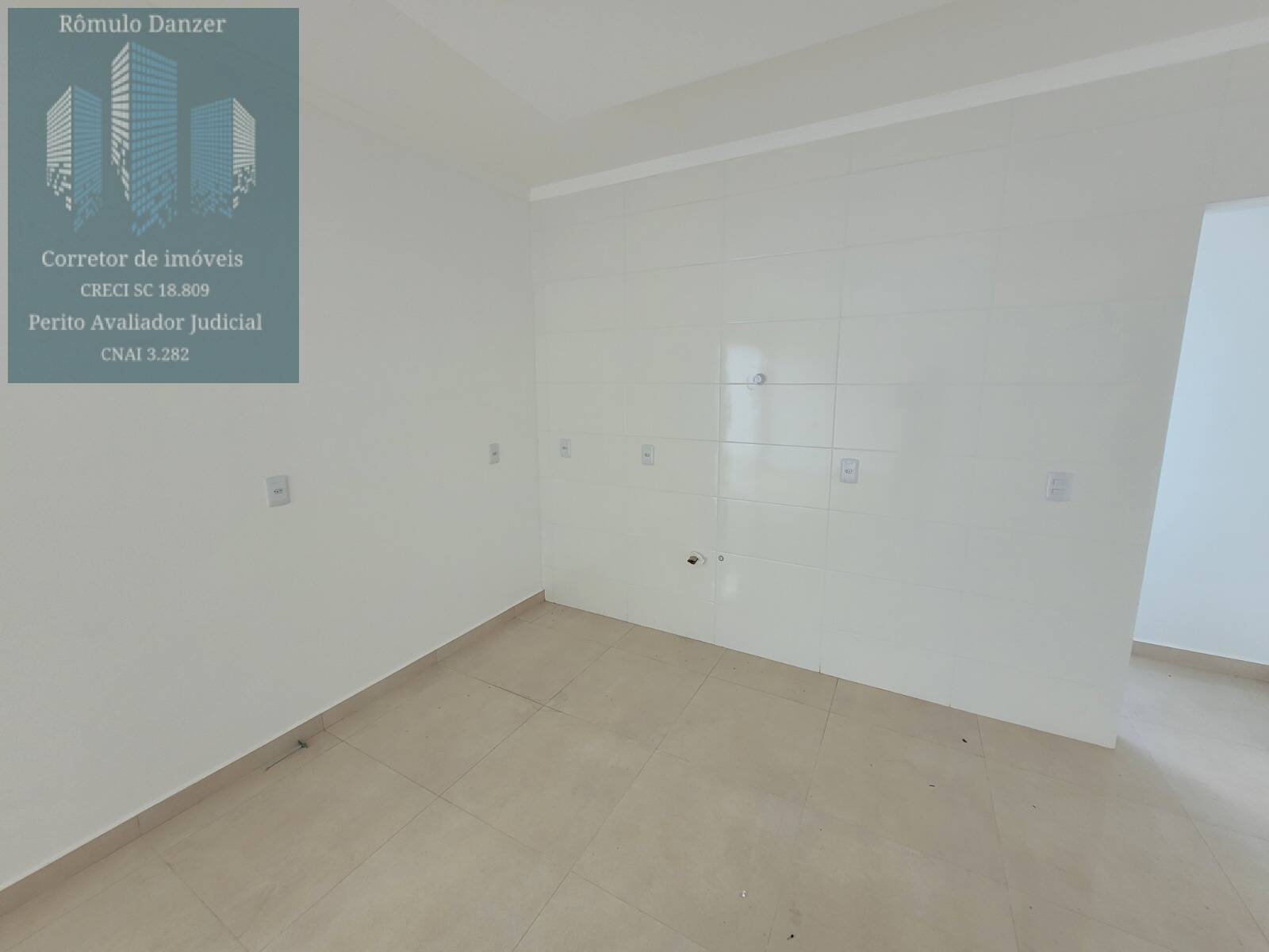 Apartamento à venda com 3 quartos, 105m² - Foto 35