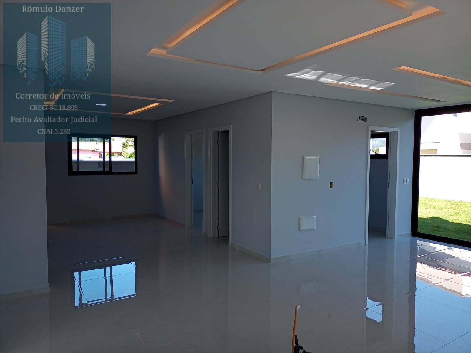 Casa à venda com 4 quartos, 235m² - Foto 16