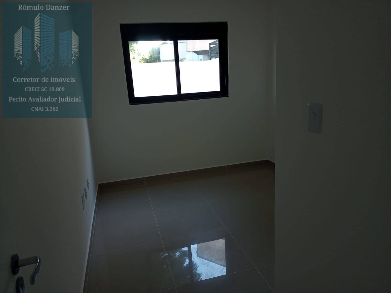 Apartamento à venda com 2 quartos, 58m² - Foto 18