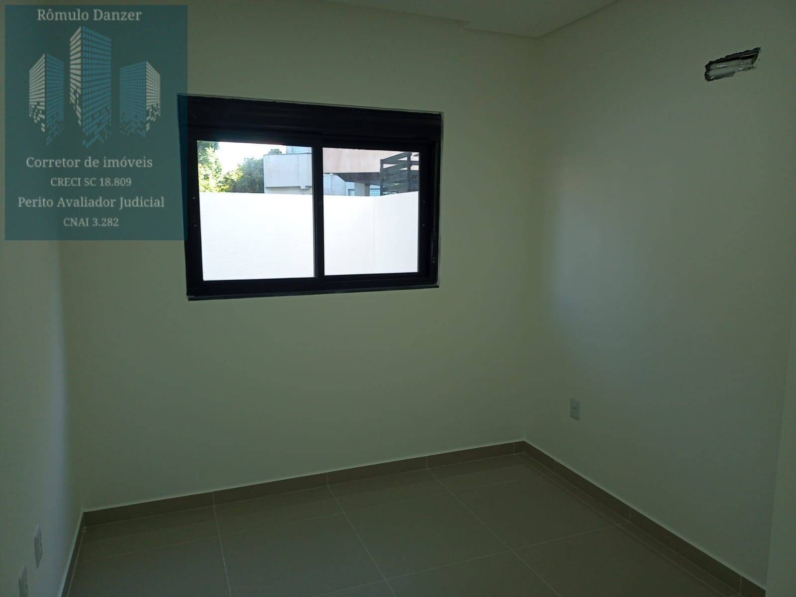 Apartamento à venda com 2 quartos, 58m² - Foto 19