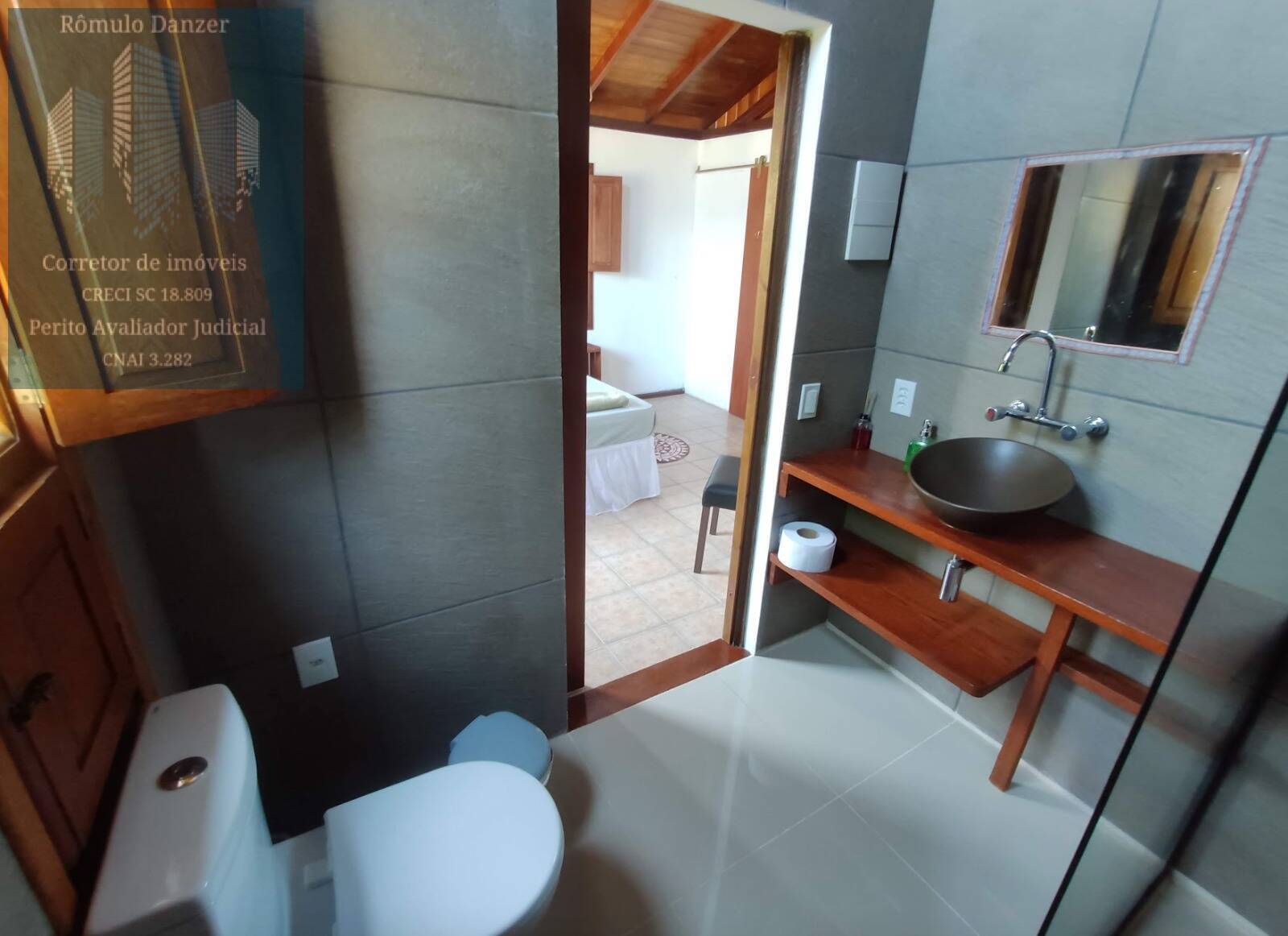 Casa à venda com 3 quartos, 368m² - Foto 18