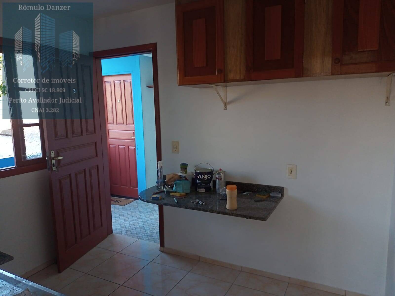 Casa à venda com 8 quartos, 240m² - Foto 5