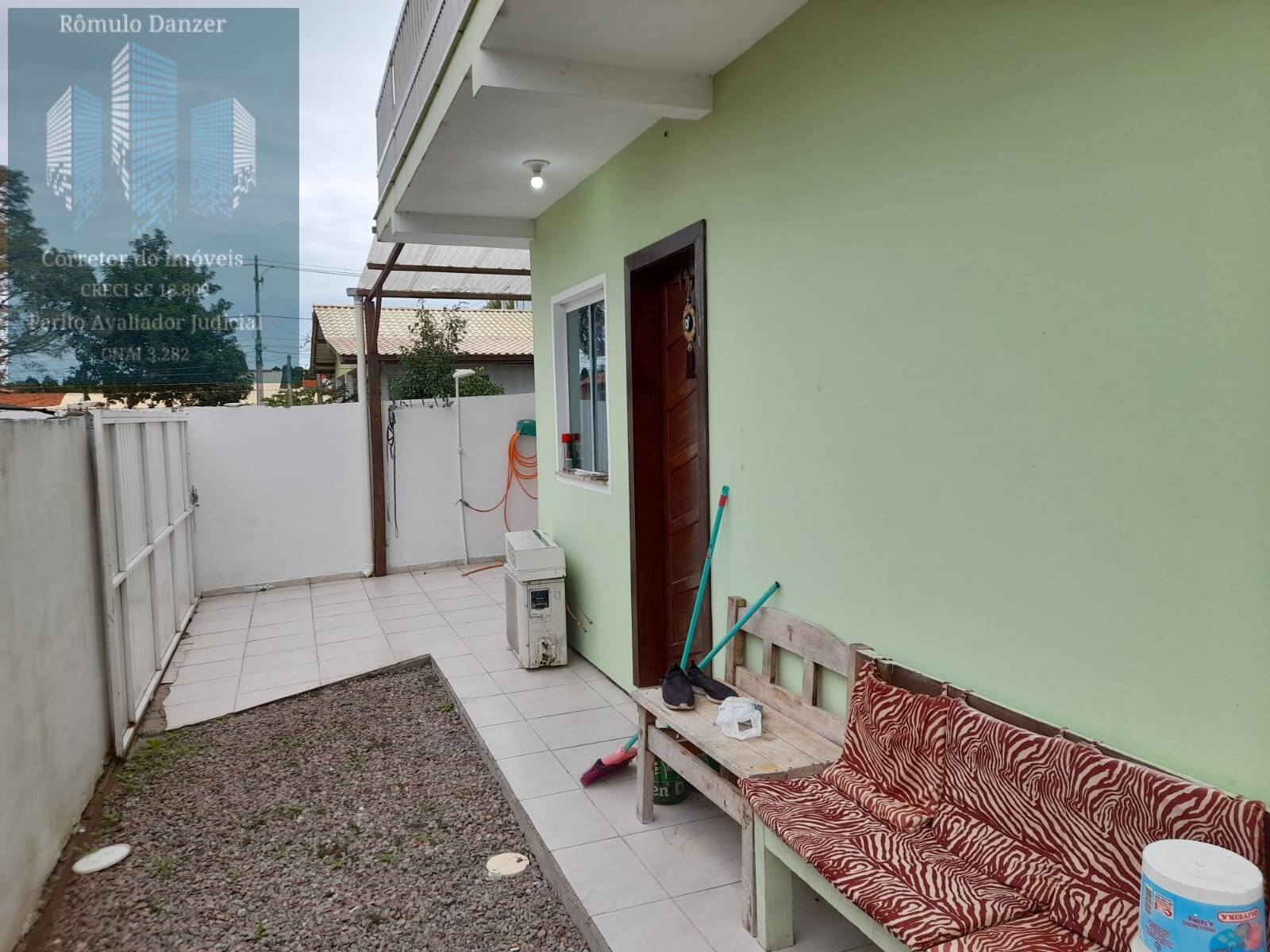 Casa à venda com 2 quartos, 170m² - Foto 13