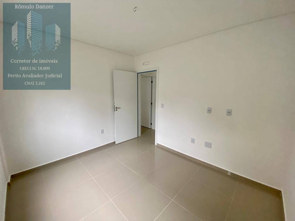 Apartamento à venda com 2 quartos, 65m² - Foto 5