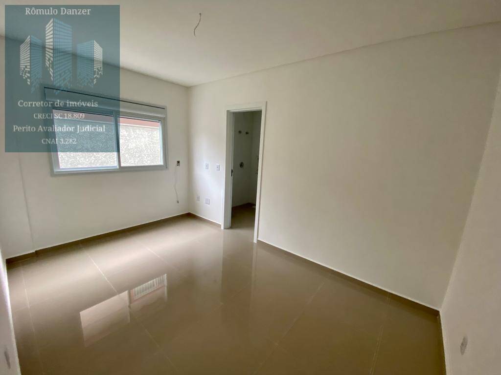 Apartamento à venda com 2 quartos, 65m² - Foto 9