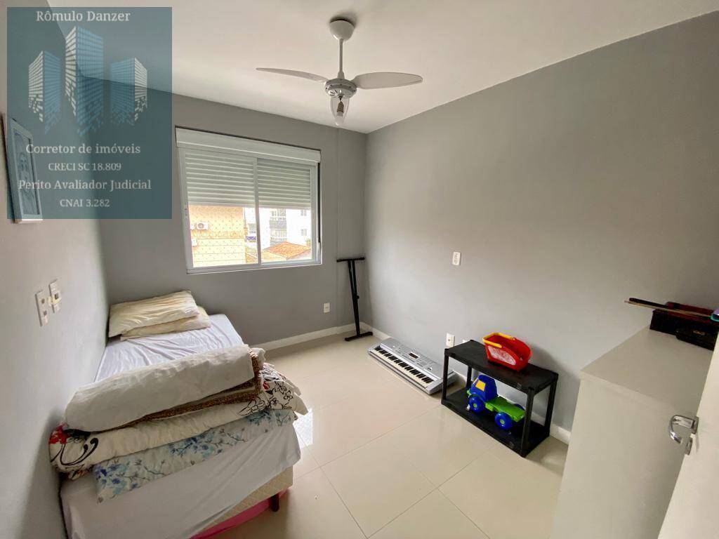 Apartamento à venda com 3 quartos, 109m² - Foto 9