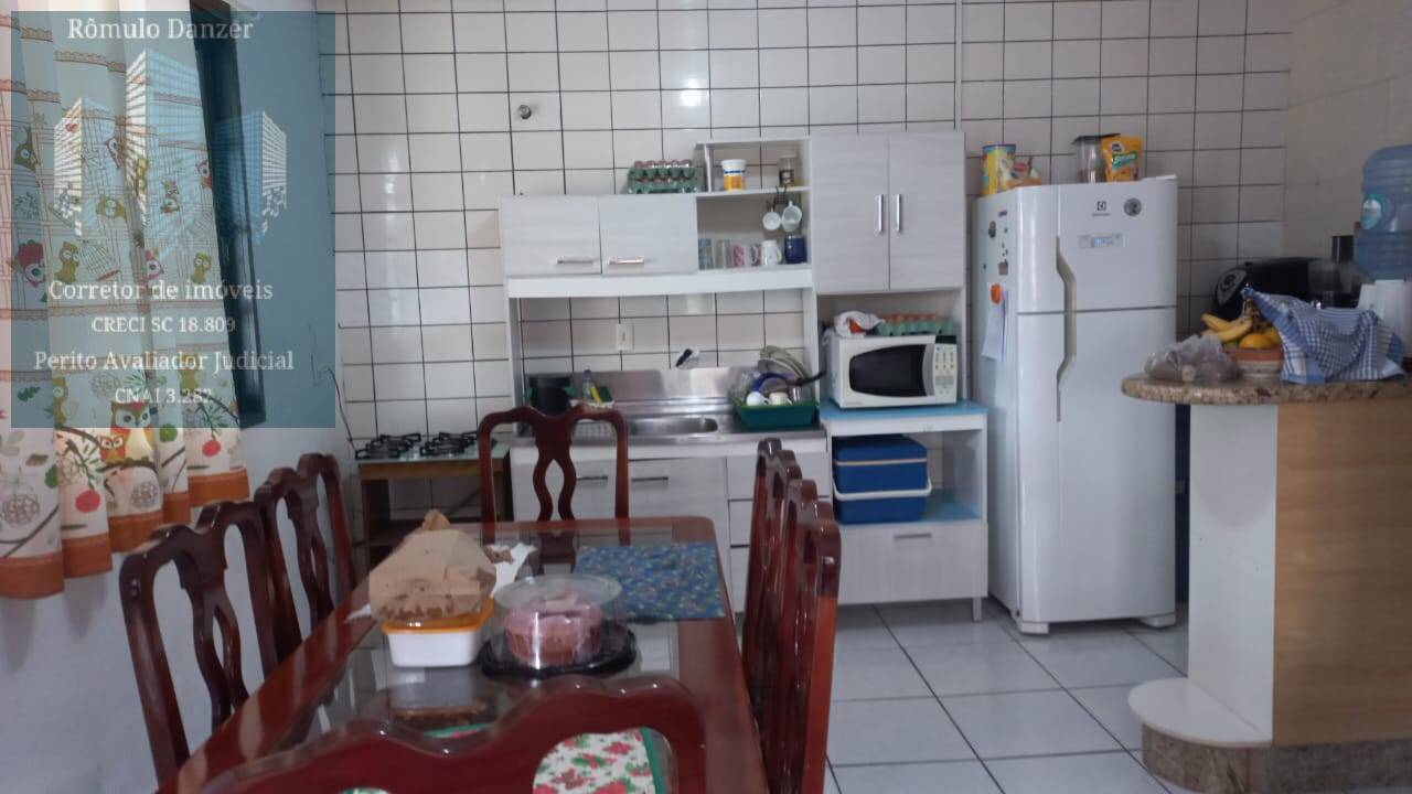 Casa à venda com 3 quartos, 130m² - Foto 13