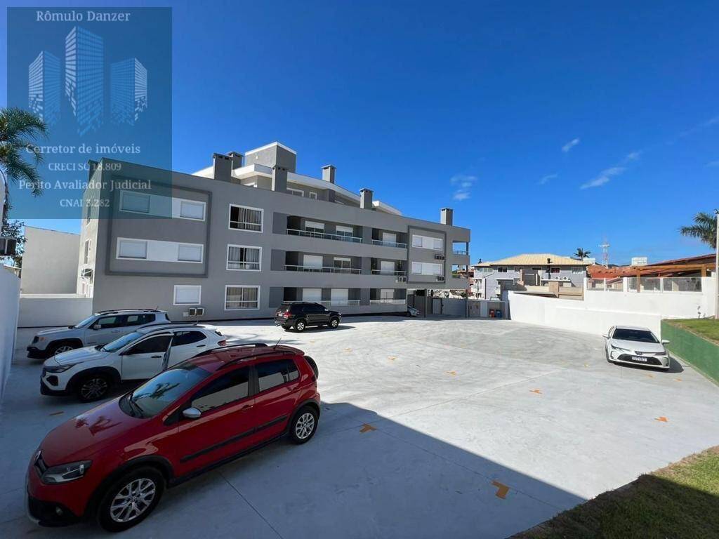 Apartamento à venda com 2 quartos, 76m² - Foto 2