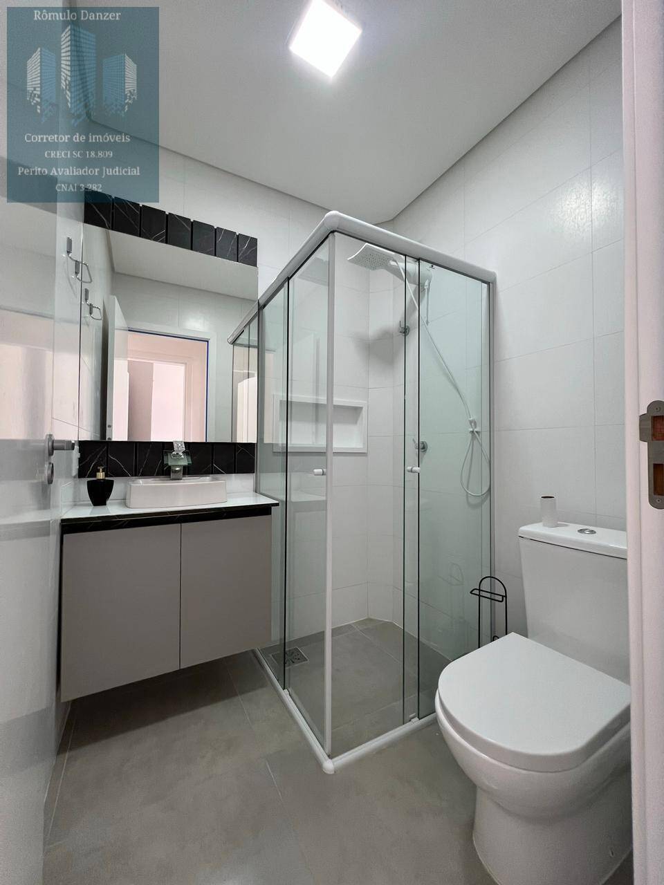 Apartamento à venda com 2 quartos, 76m² - Foto 19