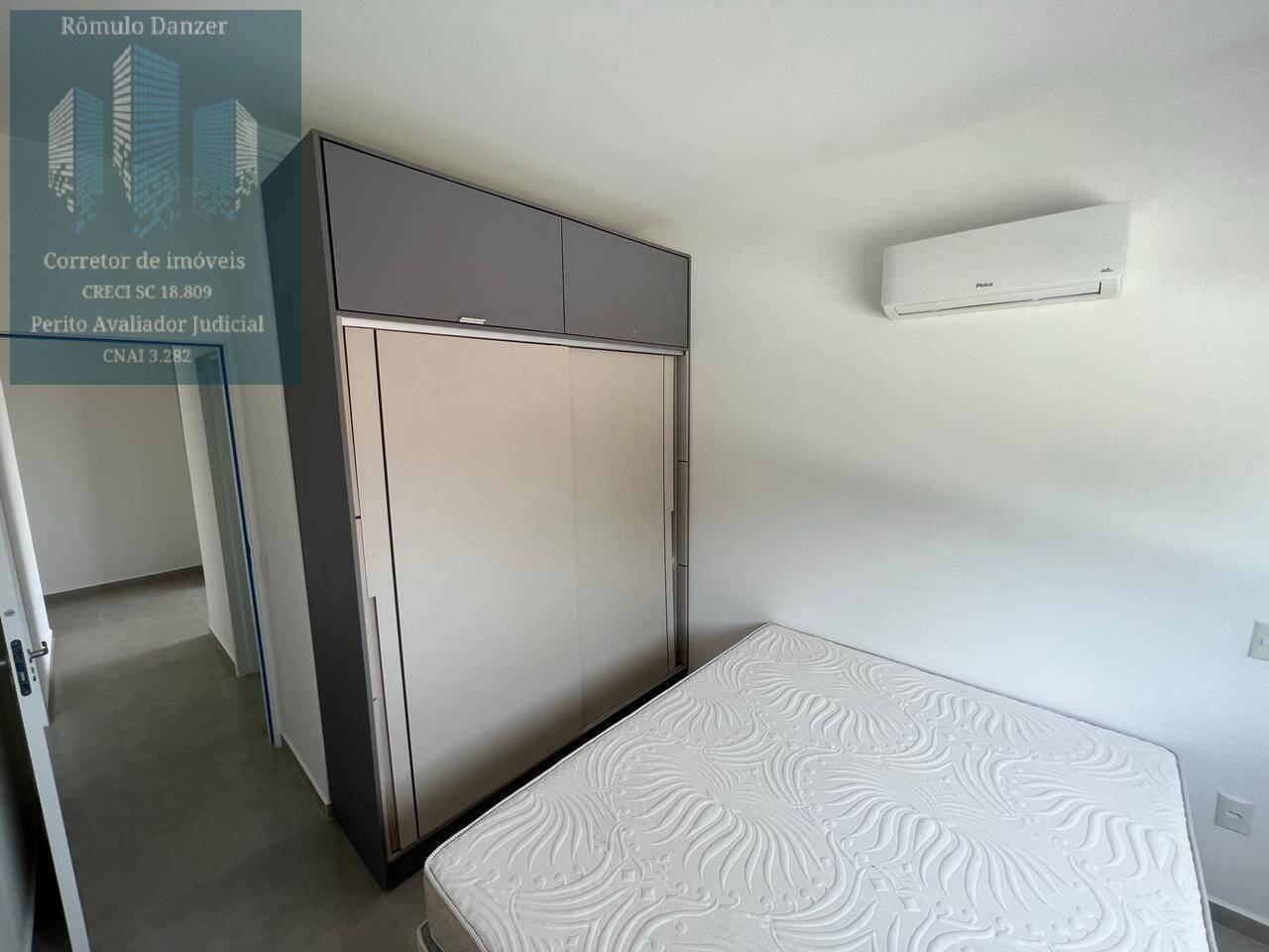 Apartamento à venda com 2 quartos, 76m² - Foto 23