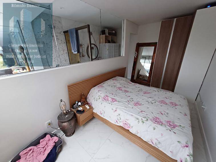 Apartamento à venda com 3 quartos, 146m² - Foto 17