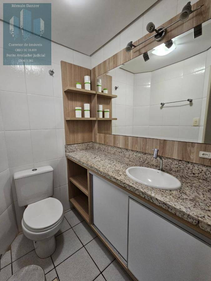 Apartamento à venda com 3 quartos, 150m² - Foto 9