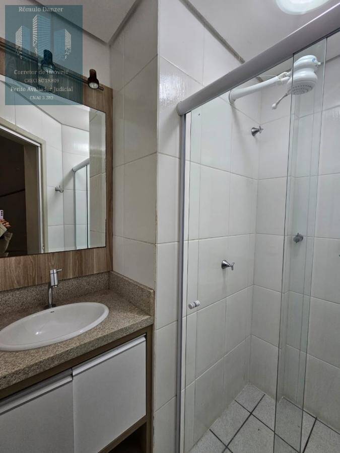 Apartamento à venda com 3 quartos, 150m² - Foto 10