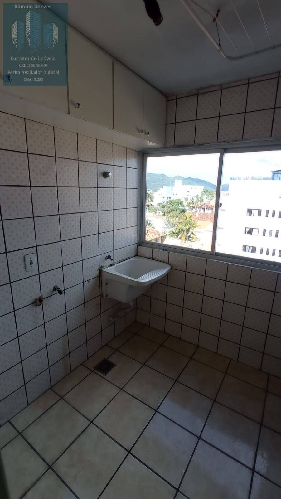 Apartamento à venda com 3 quartos, 170m² - Foto 15