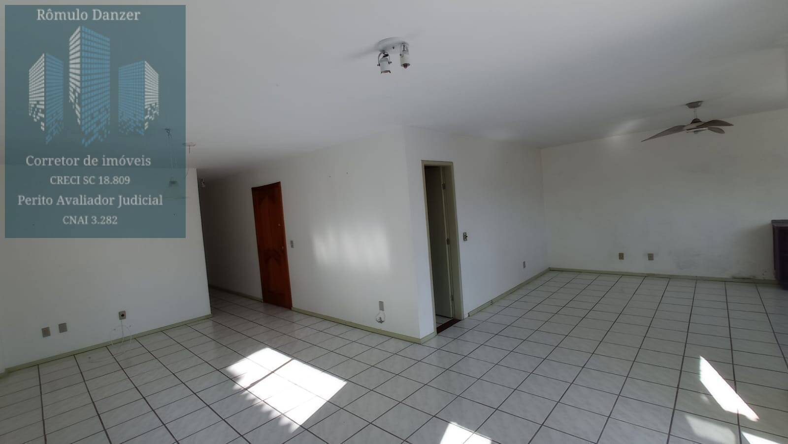 Apartamento à venda com 3 quartos, 170m² - Foto 12