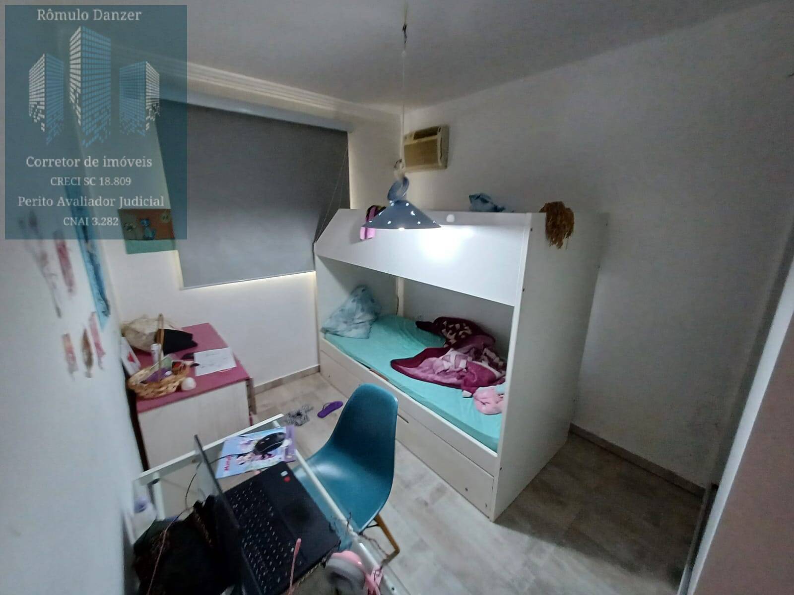 Apartamento à venda com 3 quartos, 80m² - Foto 4