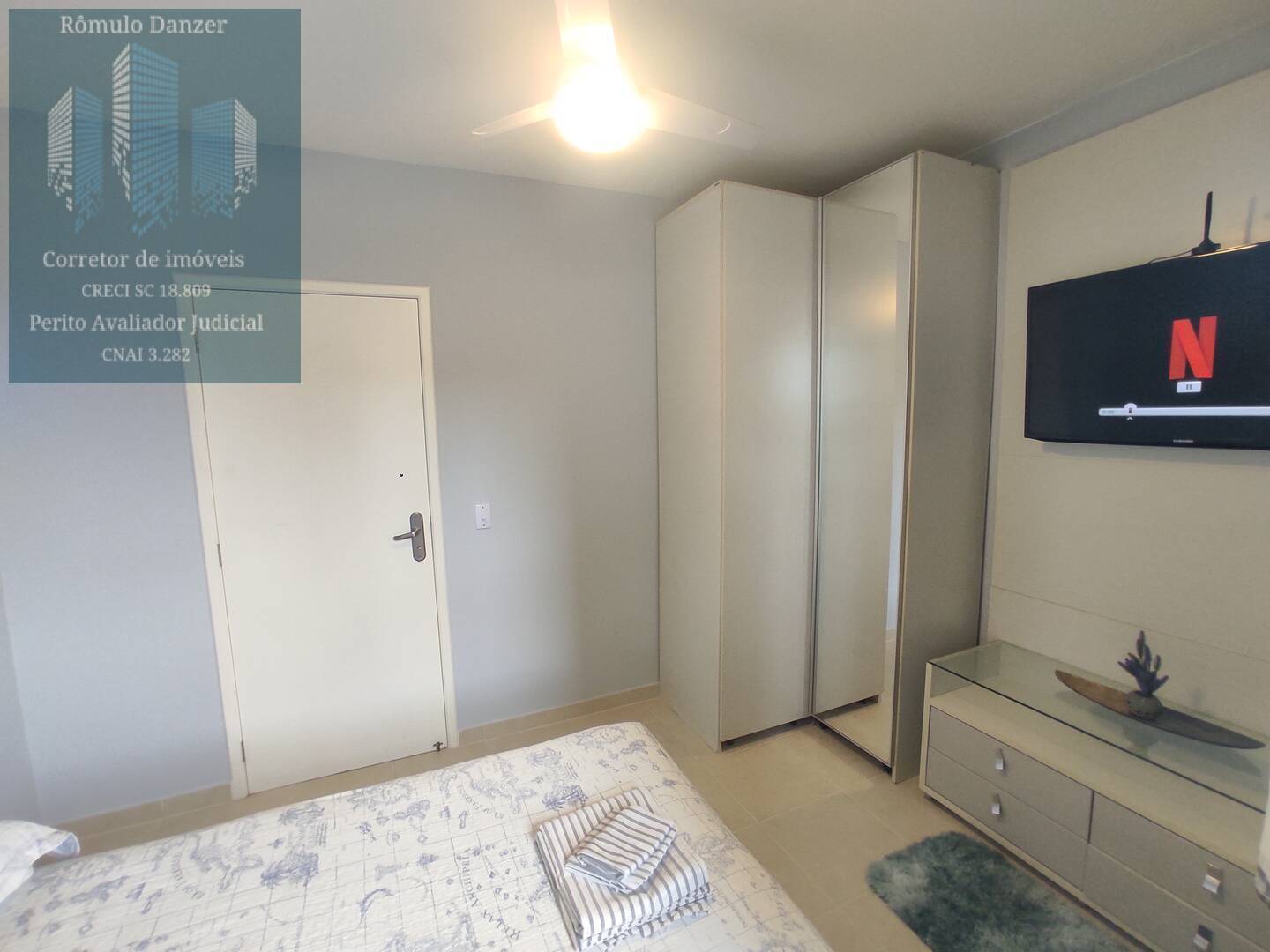 Apartamento à venda com 4 quartos, 196m² - Foto 22