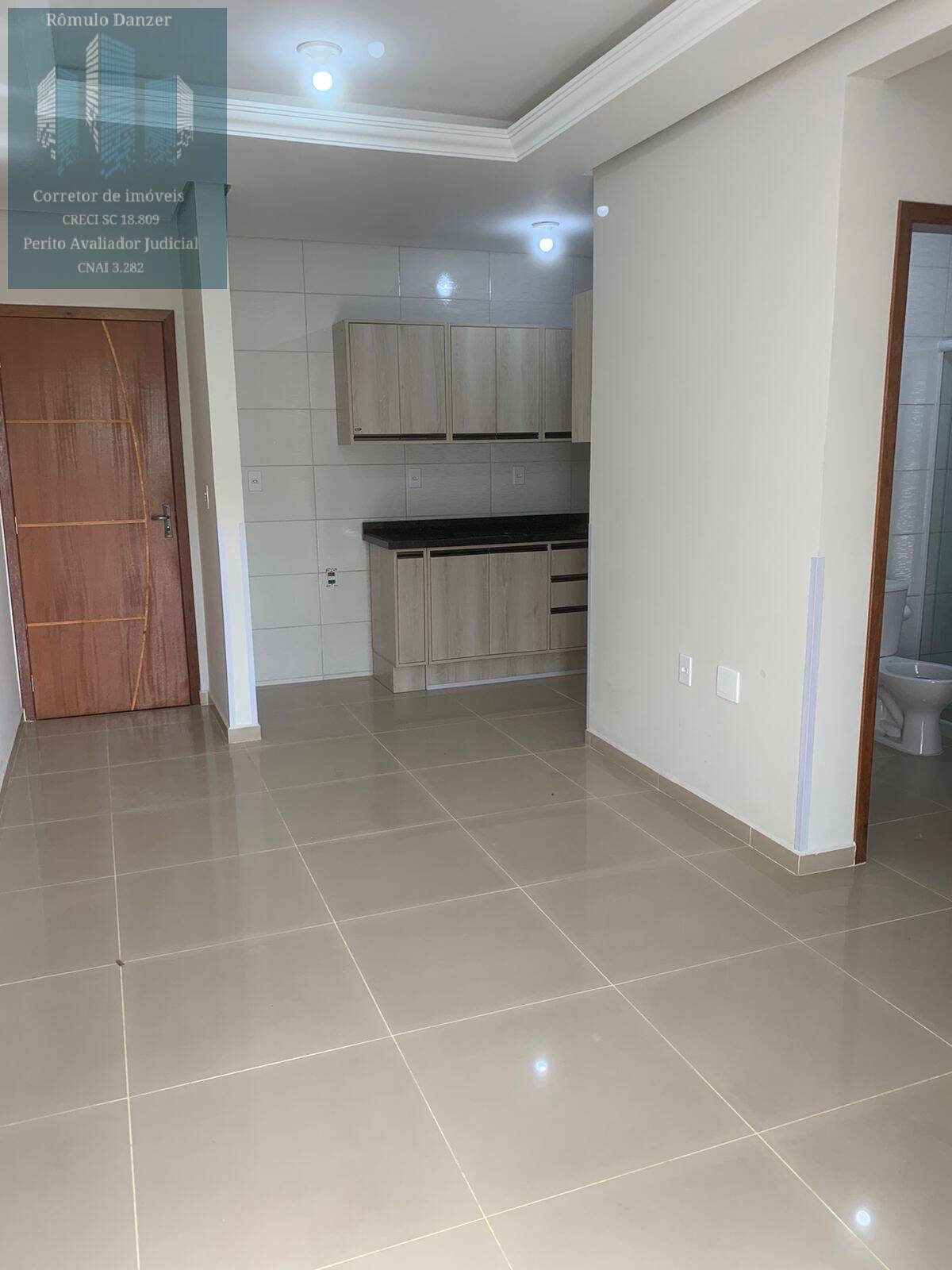 Apartamento à venda com 2 quartos - Foto 2