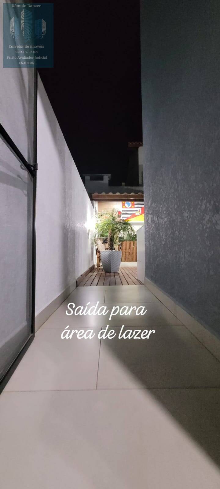 Casa à venda com 3 quartos, 132m² - Foto 4