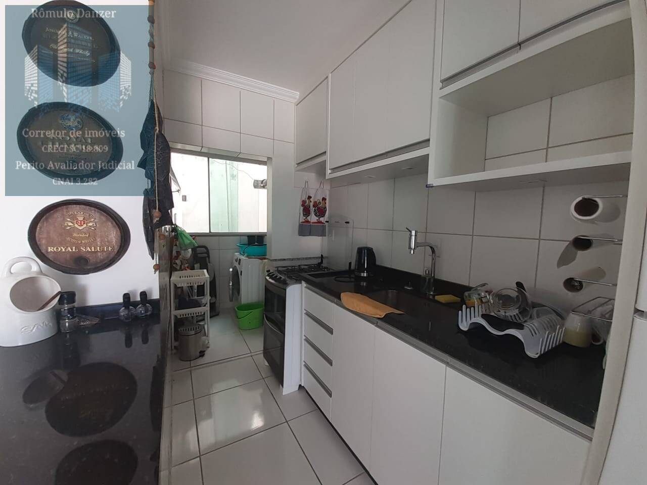 Apartamento à venda com 3 quartos, 85m² - Foto 4