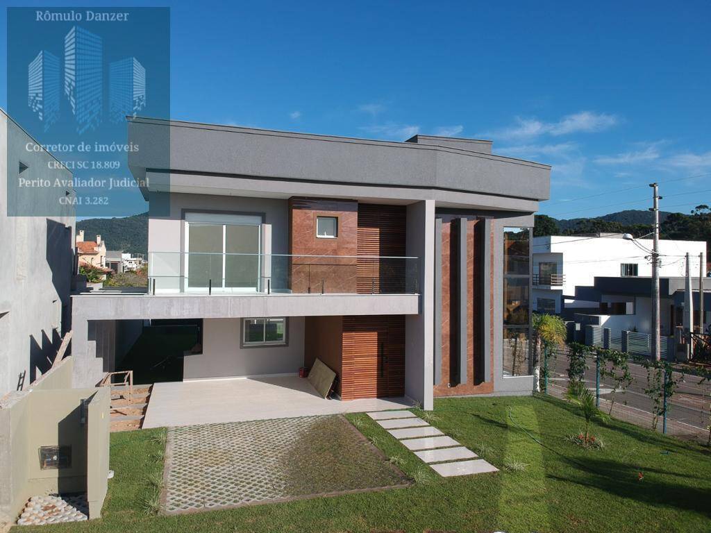 Casa à venda com 3 quartos, 212m² - Foto 5