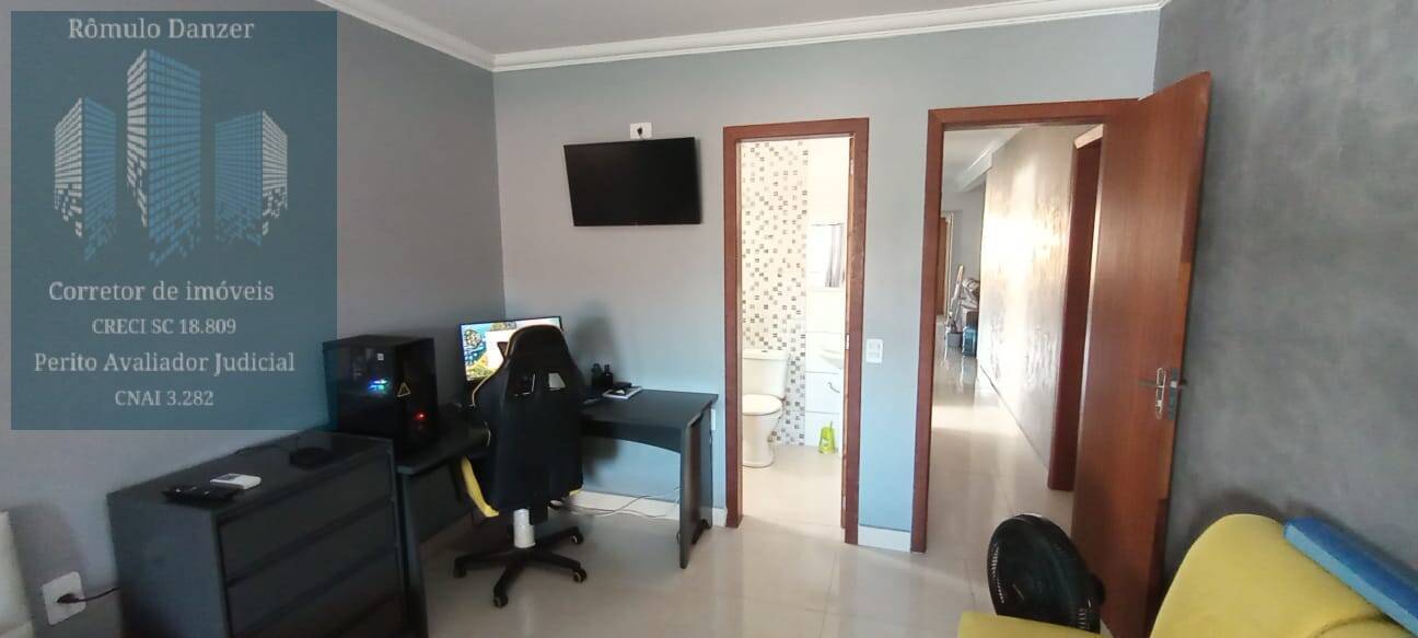 Apartamento à venda com 3 quartos, 170m² - Foto 17